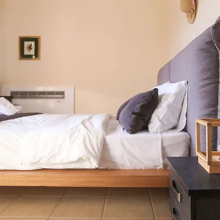 Penelope Vila Sami (Kefalonia)