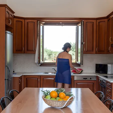 Penelope Vila Sami (Kefalonia)