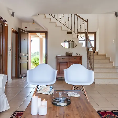 Penelope Vila Sami (Kefalonia)